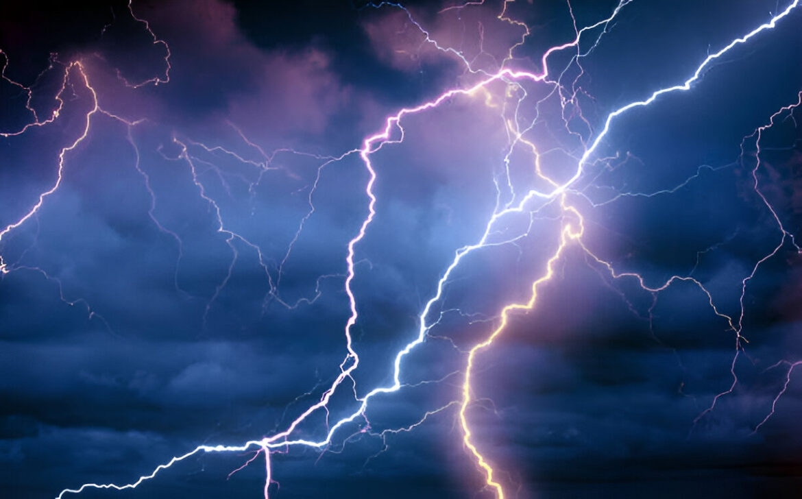 Kiek energijos yra žaibuose?