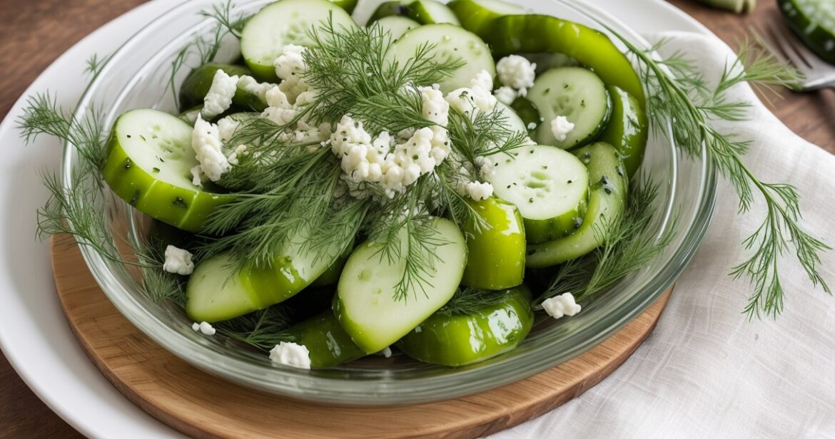 Šviežiai raugintų agurkų receptas su krapais ir česnaku